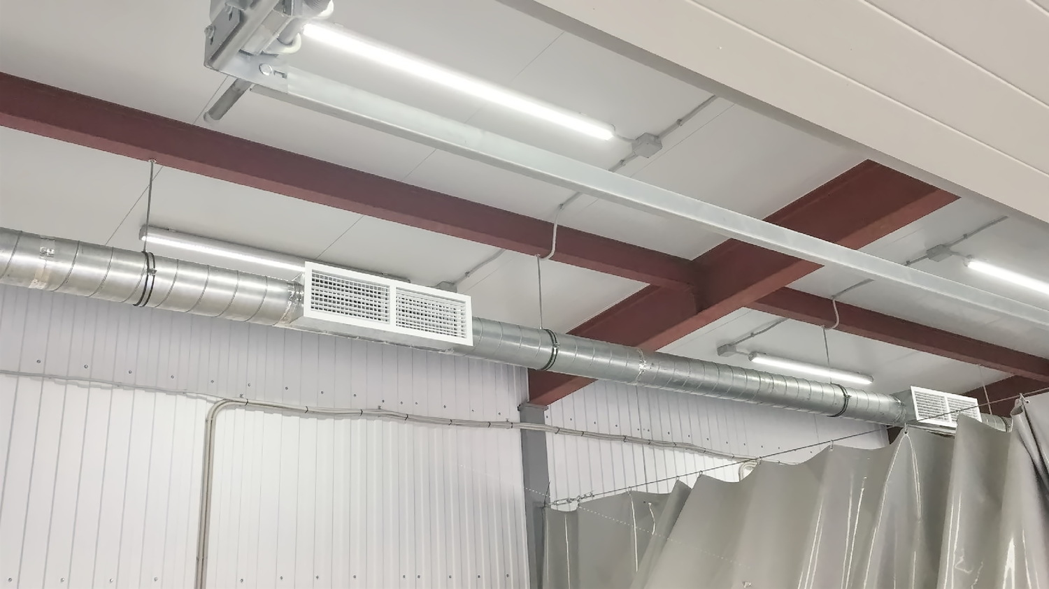 <span style="font-weight: bold;">ТЕСТ-ДРАЙВ CADILLAC XT5: БЕЗ АЛЬТЕРНАТИВЫ</span>